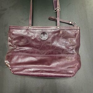 Women’s Coach Purple Leather Tote Shoulder Bag Signature Logo Large Like New